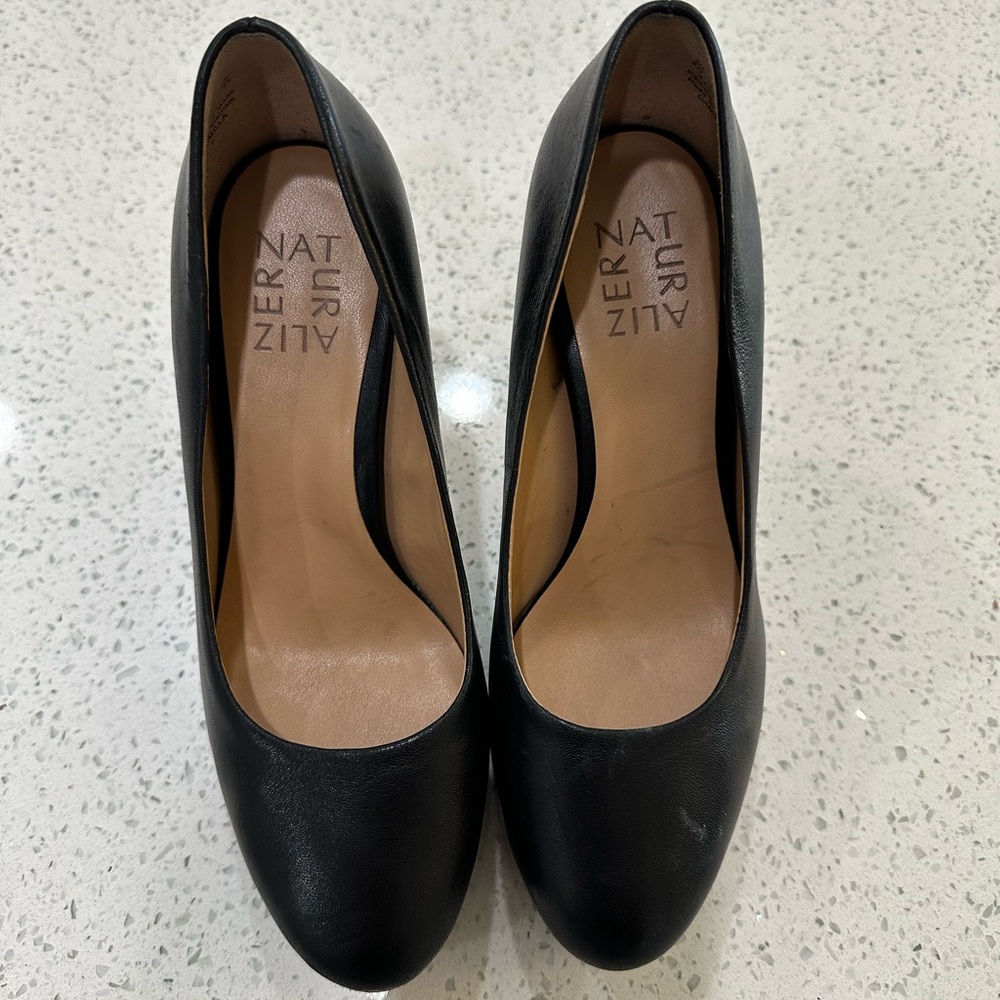 Naturalizer Classic Black Heels